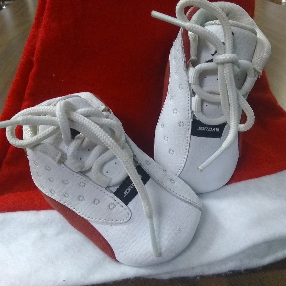 Infant Jordan sneaker size 2 boys